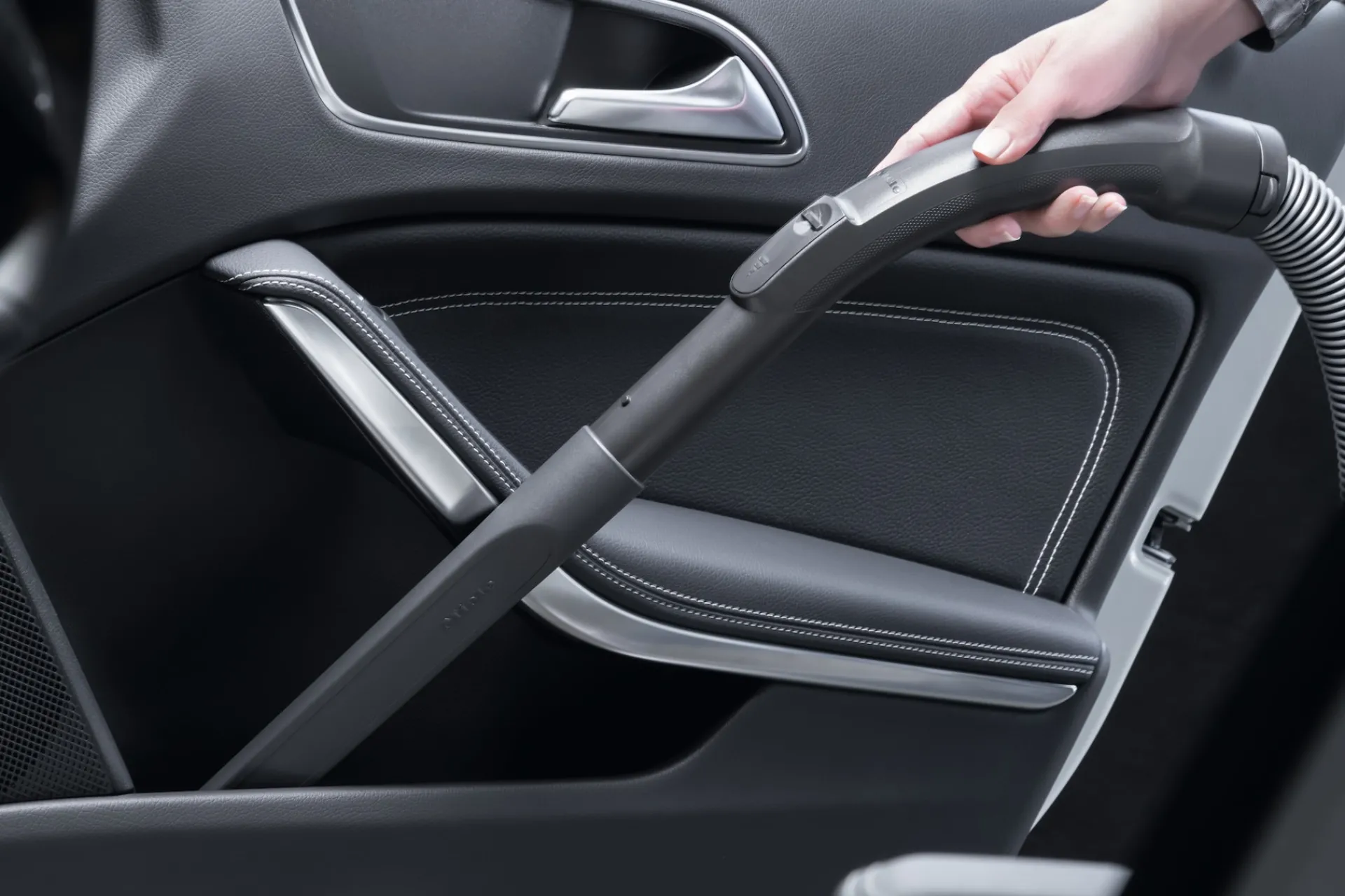 bocchetta_a_lancia_lunga_3.webp Miele Accessori Per Aspirapolvere | Bocchetta a lancia lunga