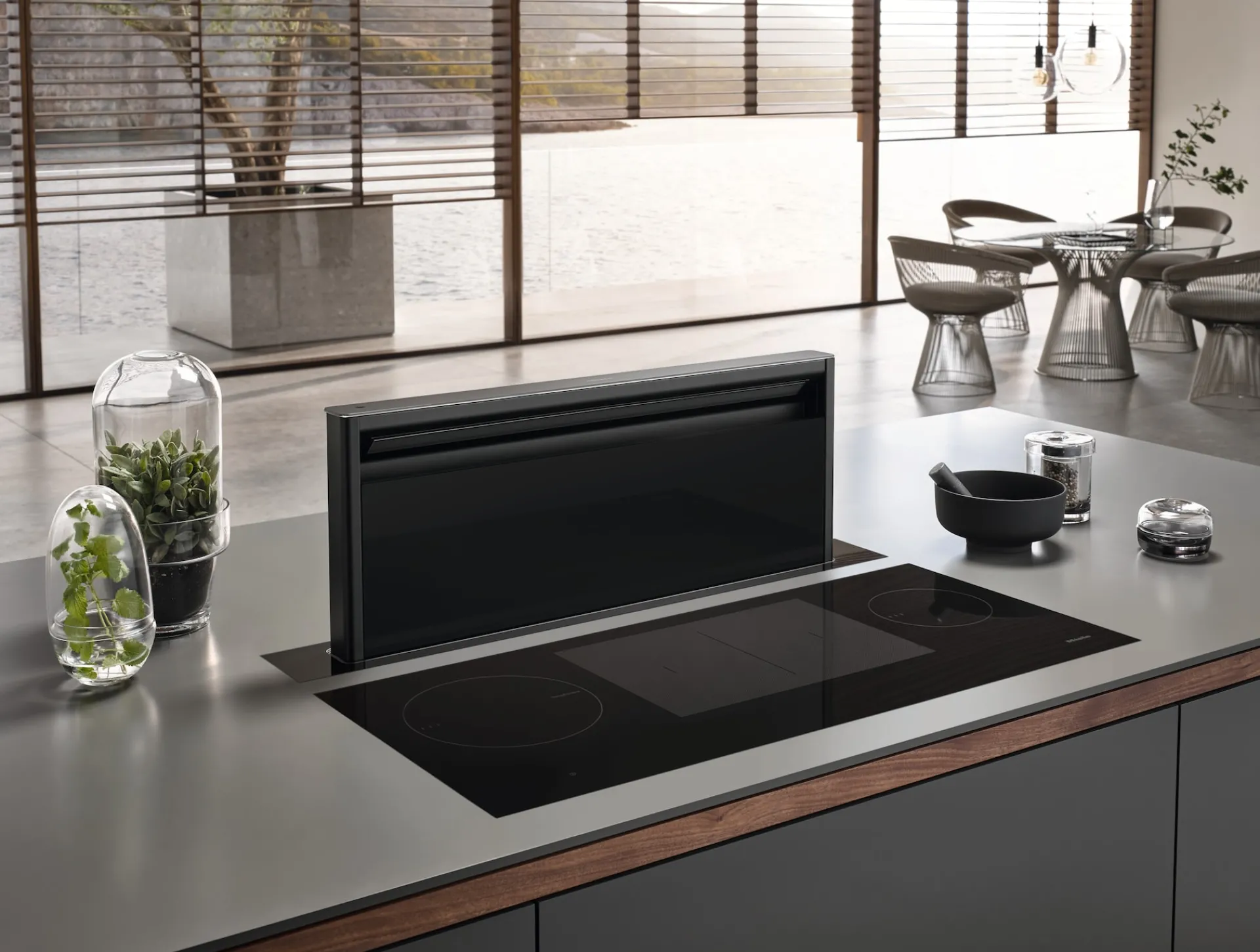 dad__black_levantar_nero__3-1.webp Miele Cappe Aspiranti | DAD 4841 Black Levantar Nero ossidiana