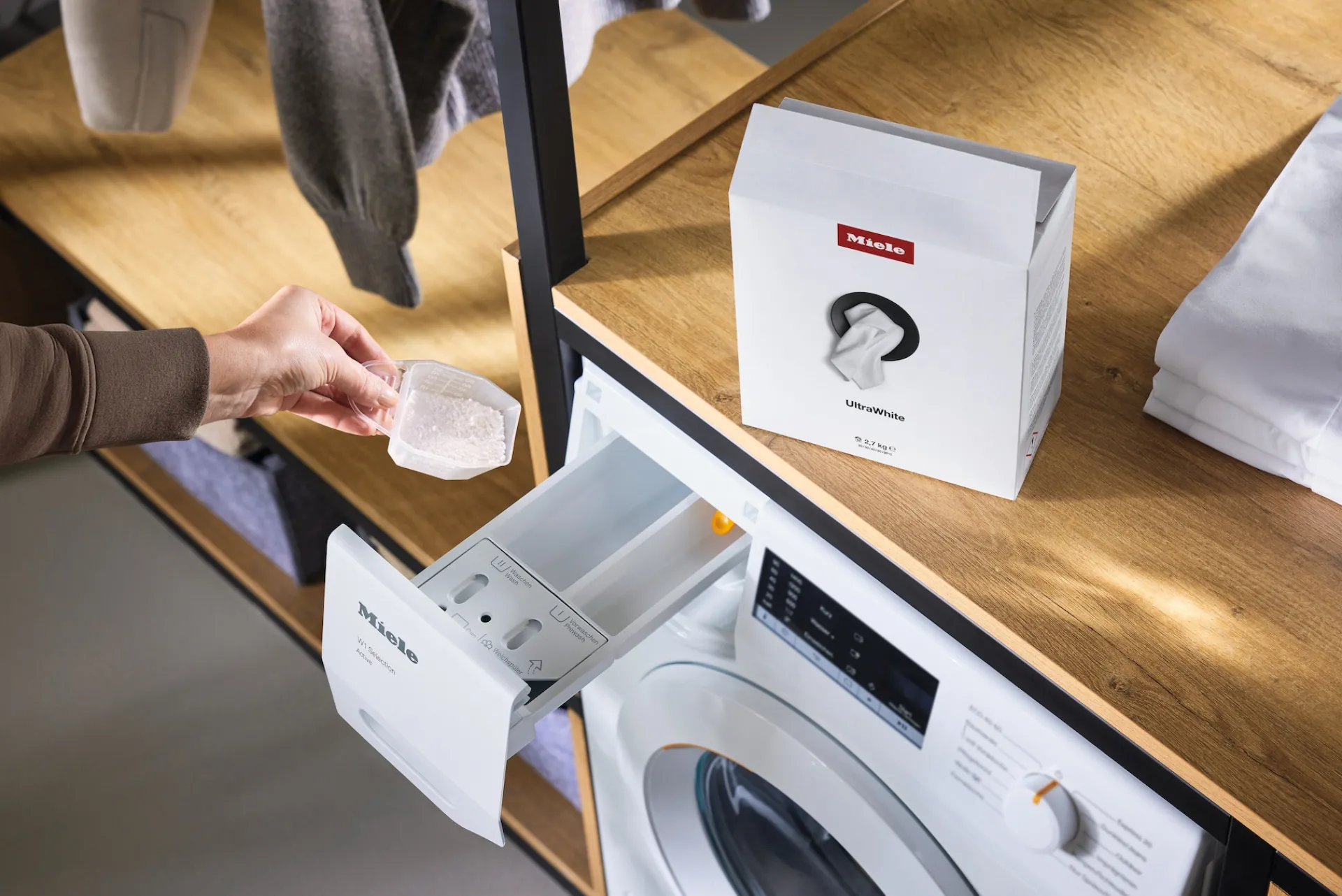 detersivo_in_polvere_ultr_2.webp Miele Detersivi Liquidi E In Polvere | Detersivo in polvere UltraWhite, 2,7 kg