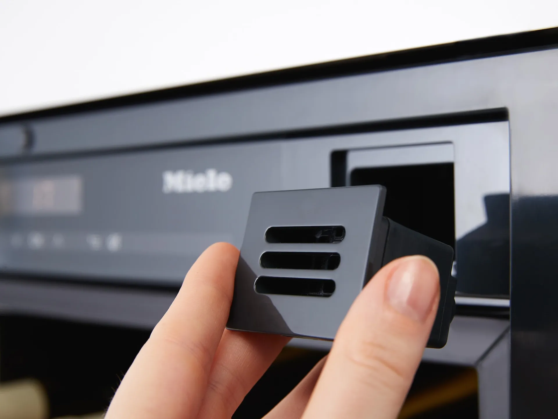 kwt__i_3.webp Miele Enoteche | KWT 6422 i