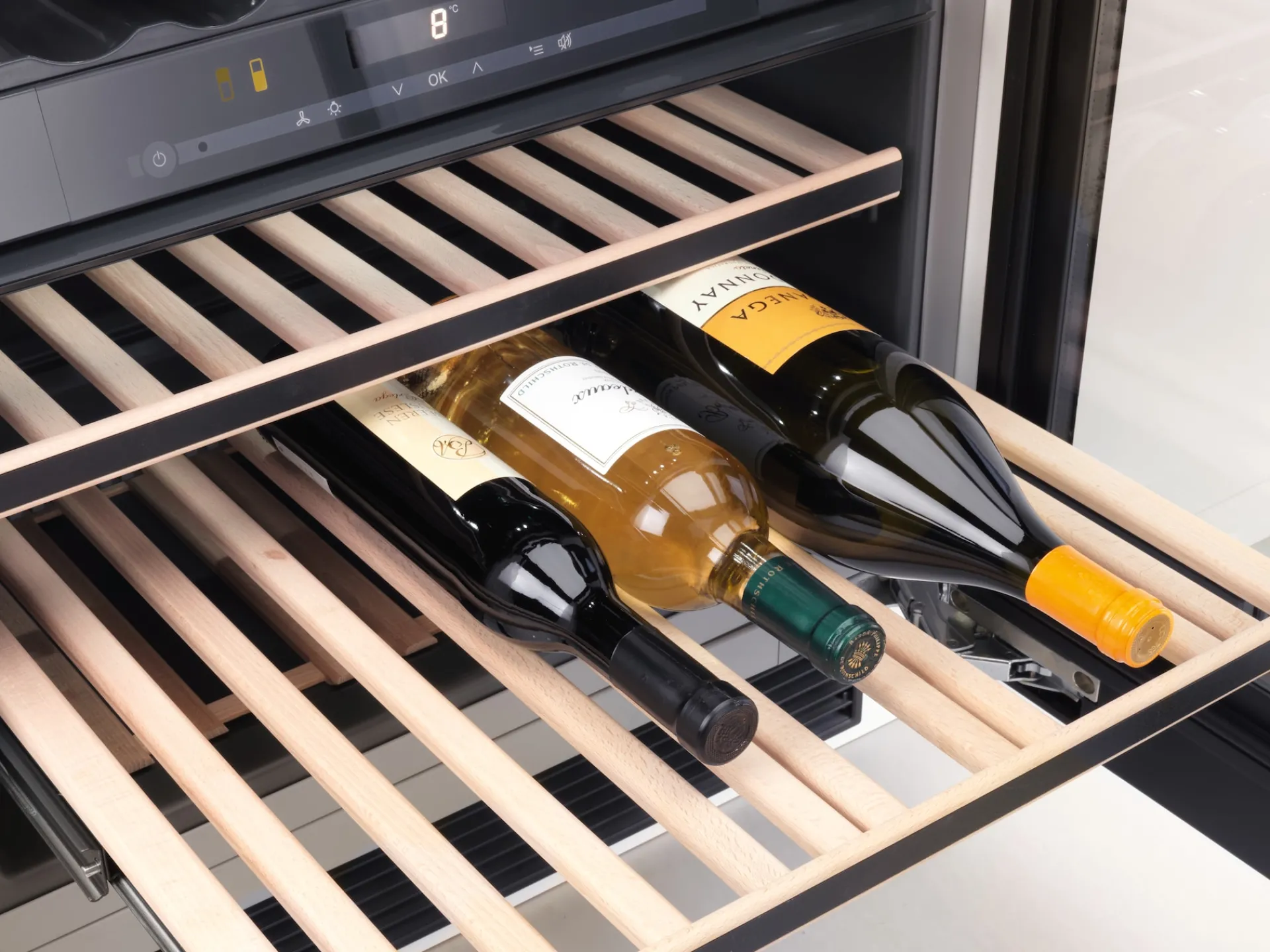 kwt__ug_sport_vetro_5.webp Miele Enoteche | KWT 6322 UG-1 Sport. vetro