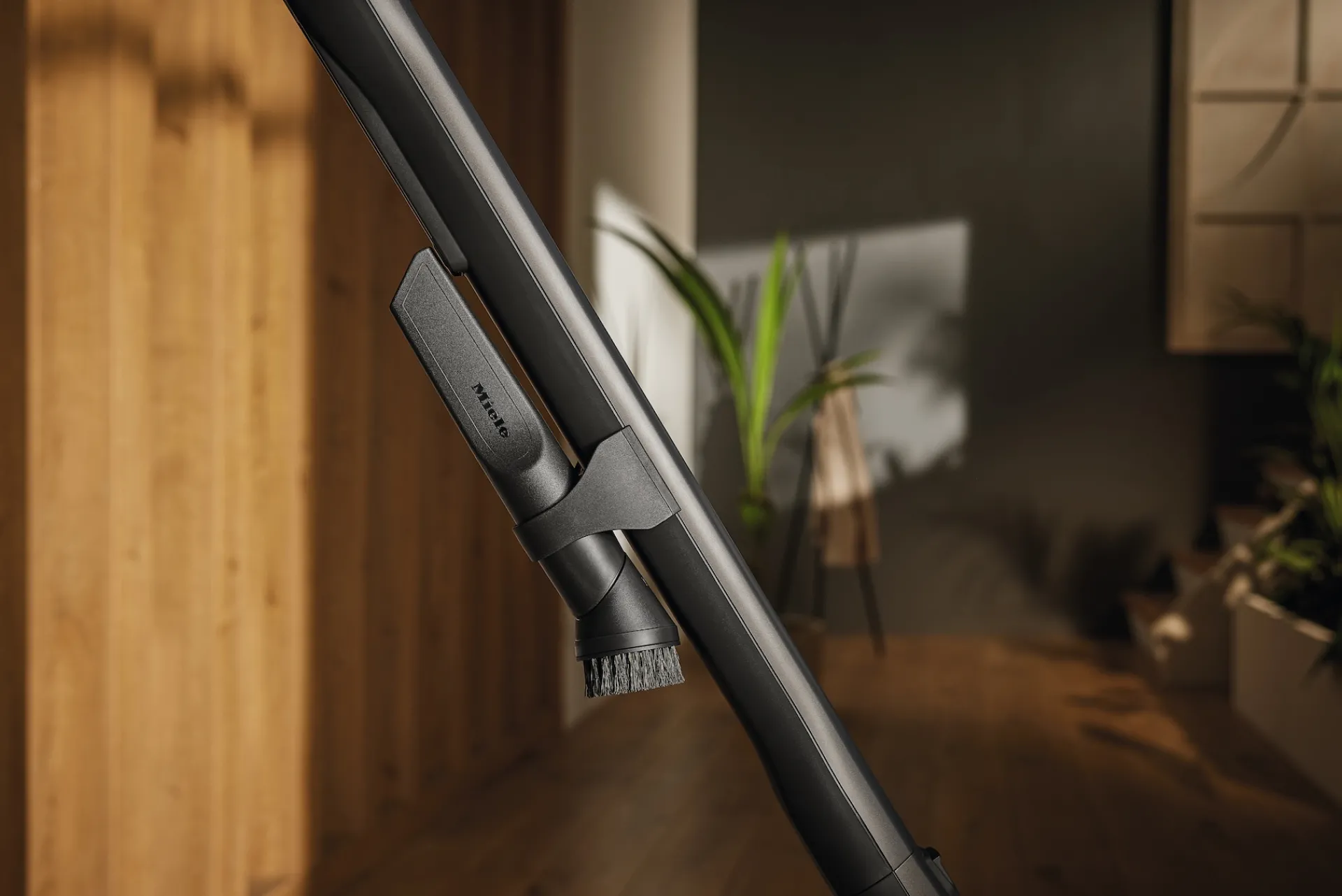supporto_accessori_per_tu_2.webp Miele Accessori Per Aspirapolvere | Supporto accessori per tubo aspirante