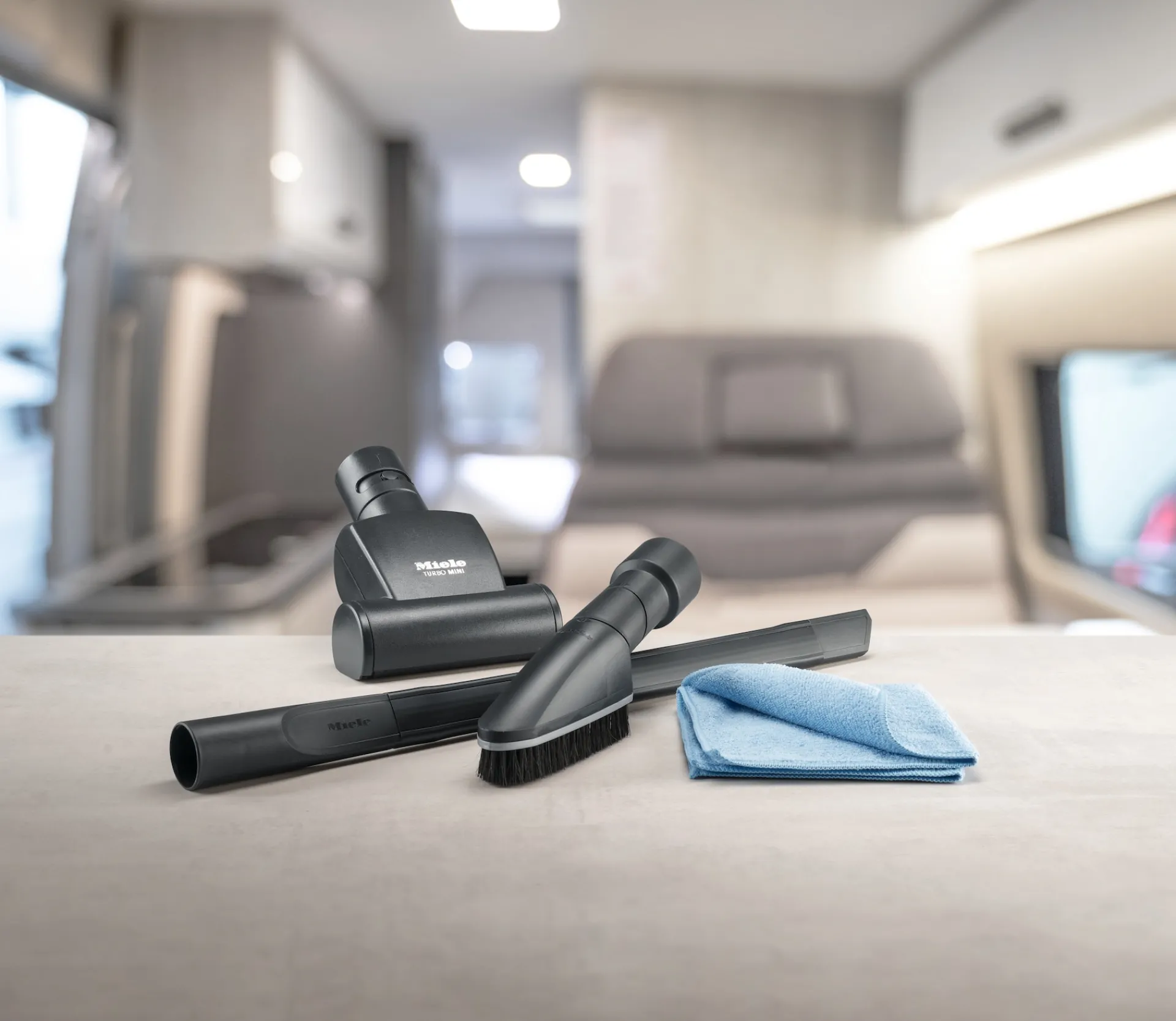 valigetta_accessori_carca_6.webp Miele Accessori Speciali E Kit | Valigetta accessori CarCare